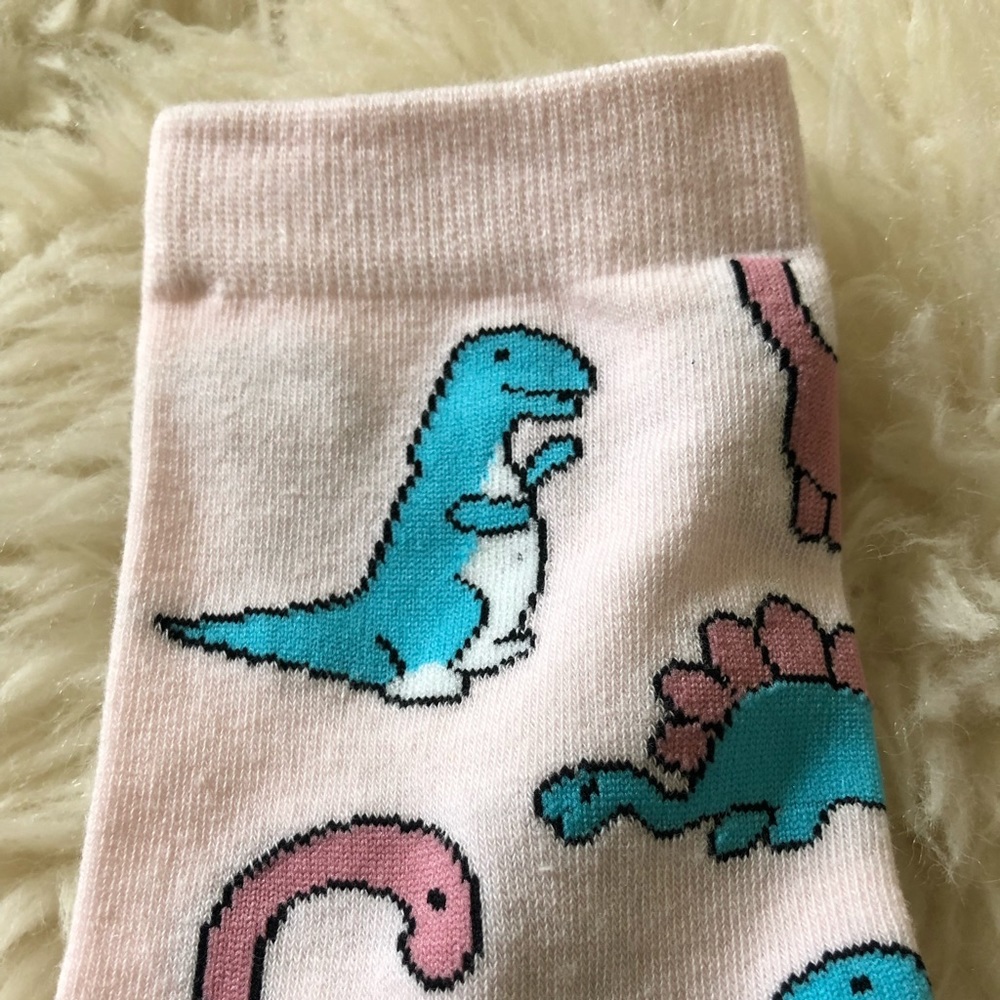 🦕 🦖 Dinosaur Socks - Picture 2 of 4